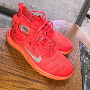 Nike gently used